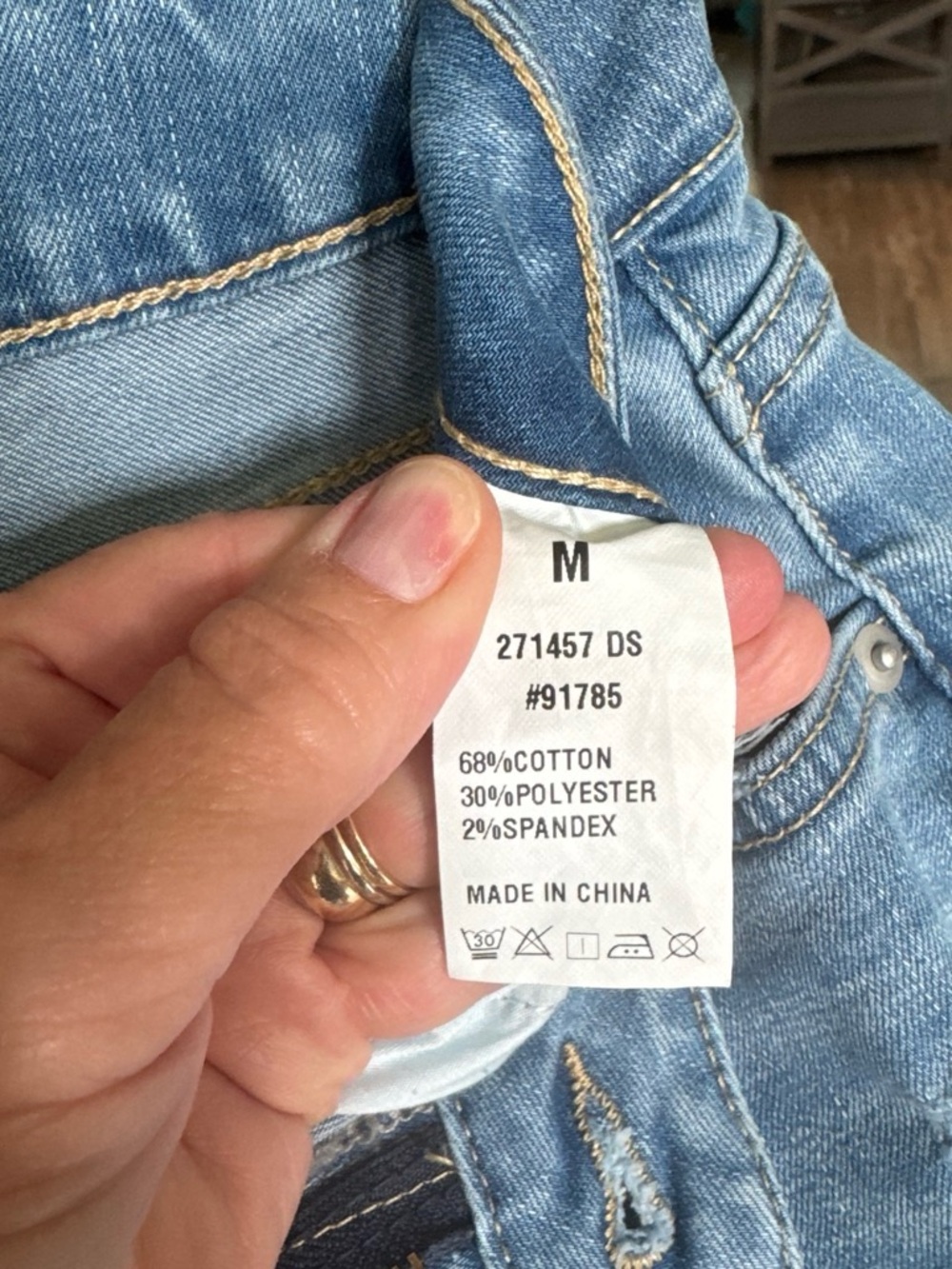 Flamingals Mid-Rise Cropped Jeans in Light Blue - Picture 2 of 5